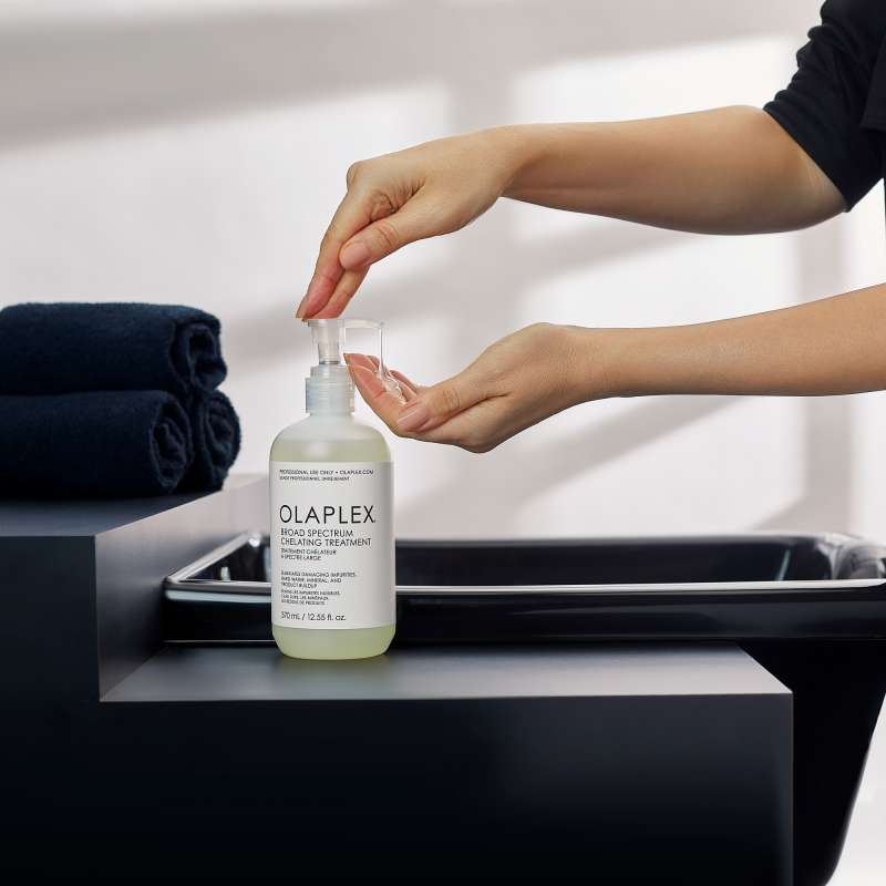 OLAPLEX BROAD SPECTRUM CHELATING TREATMENT